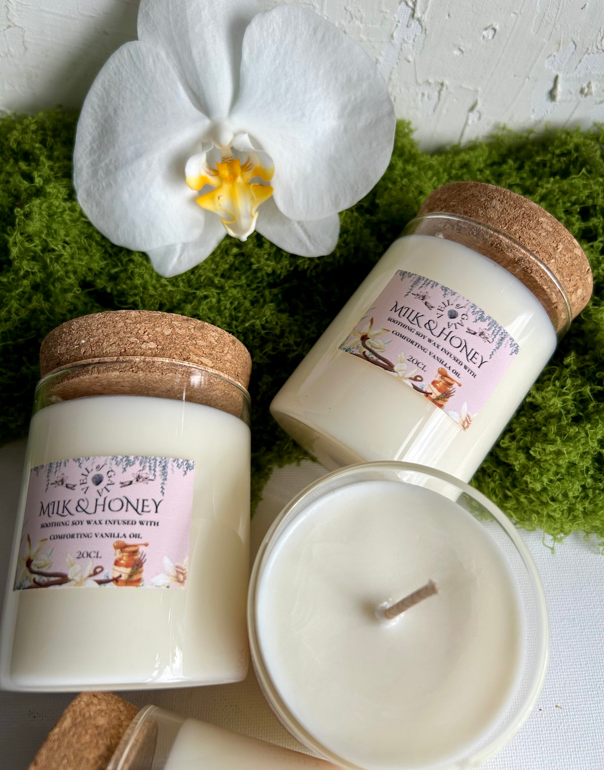 Milk & Honey · Soy Wax Comfort Candle · 20cl