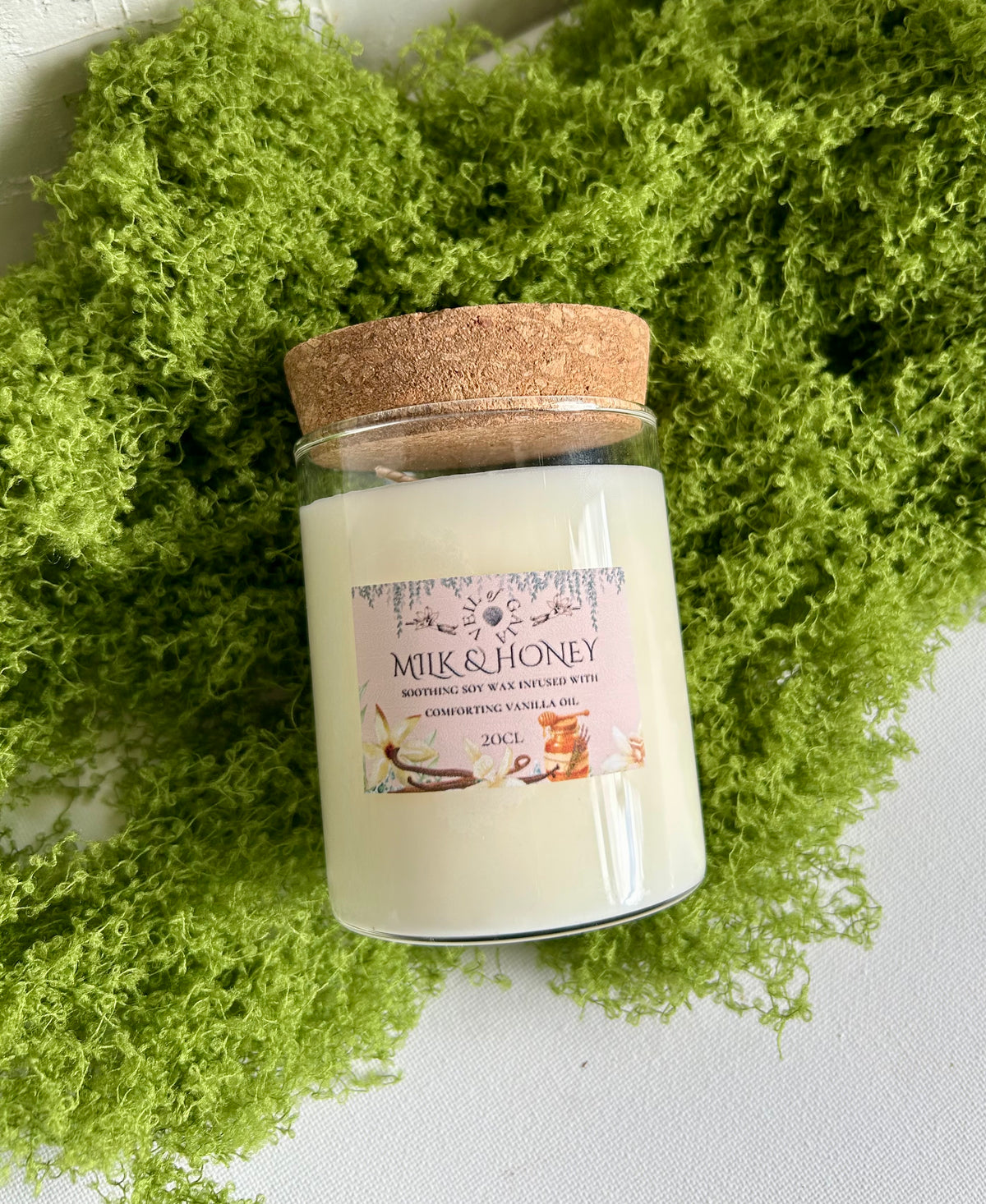 Milk & Honey · Soy Wax Comfort Candle · 20cl